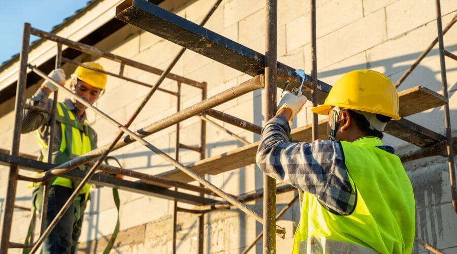 Professional gutter cleaning in Worthington, WV